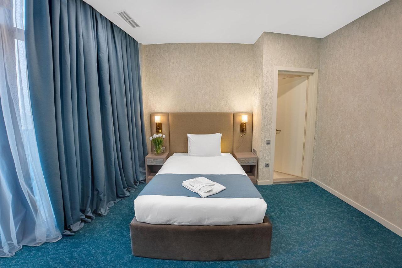 Meta Business Hotel By King David Tbilisi ภายนอก รูปภาพ