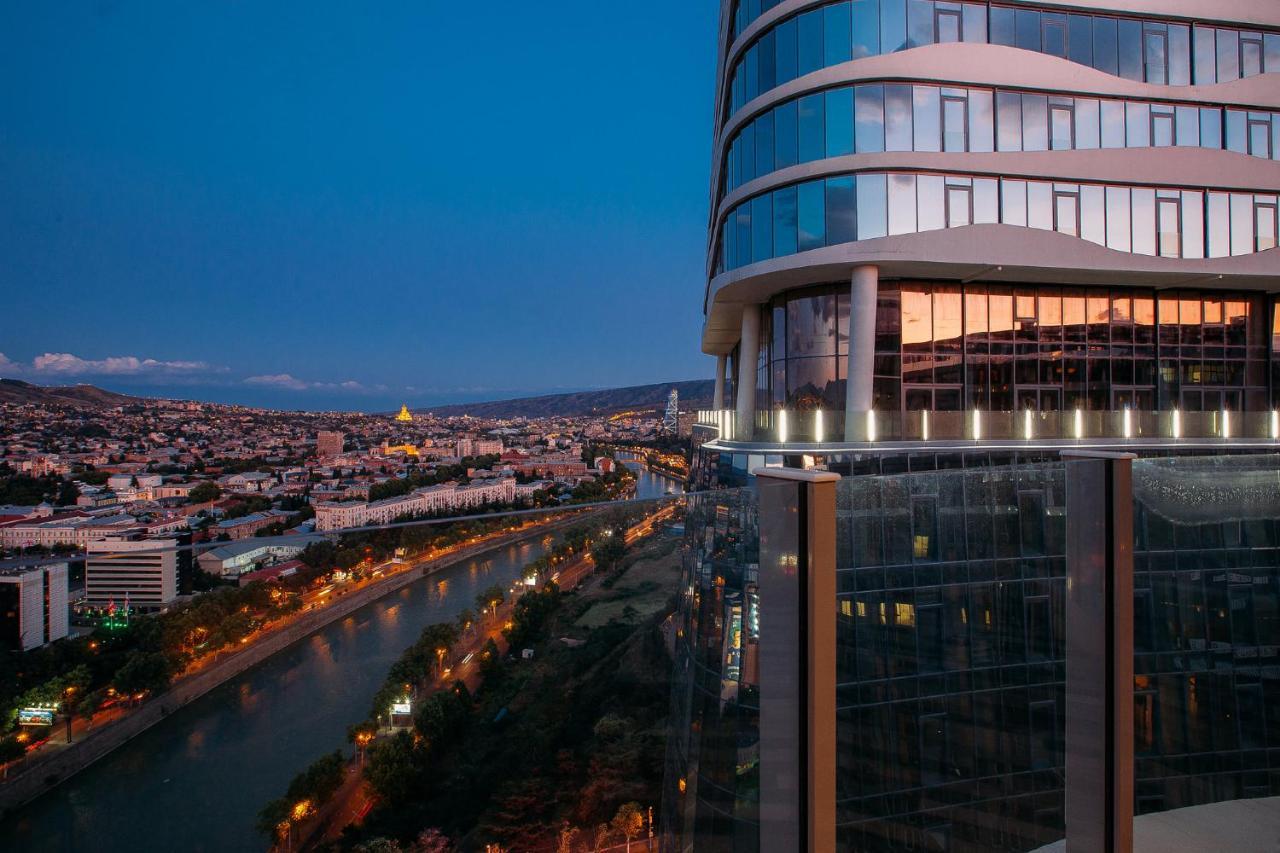 Meta Business Hotel By King David Tbilisi ภายนอก รูปภาพ