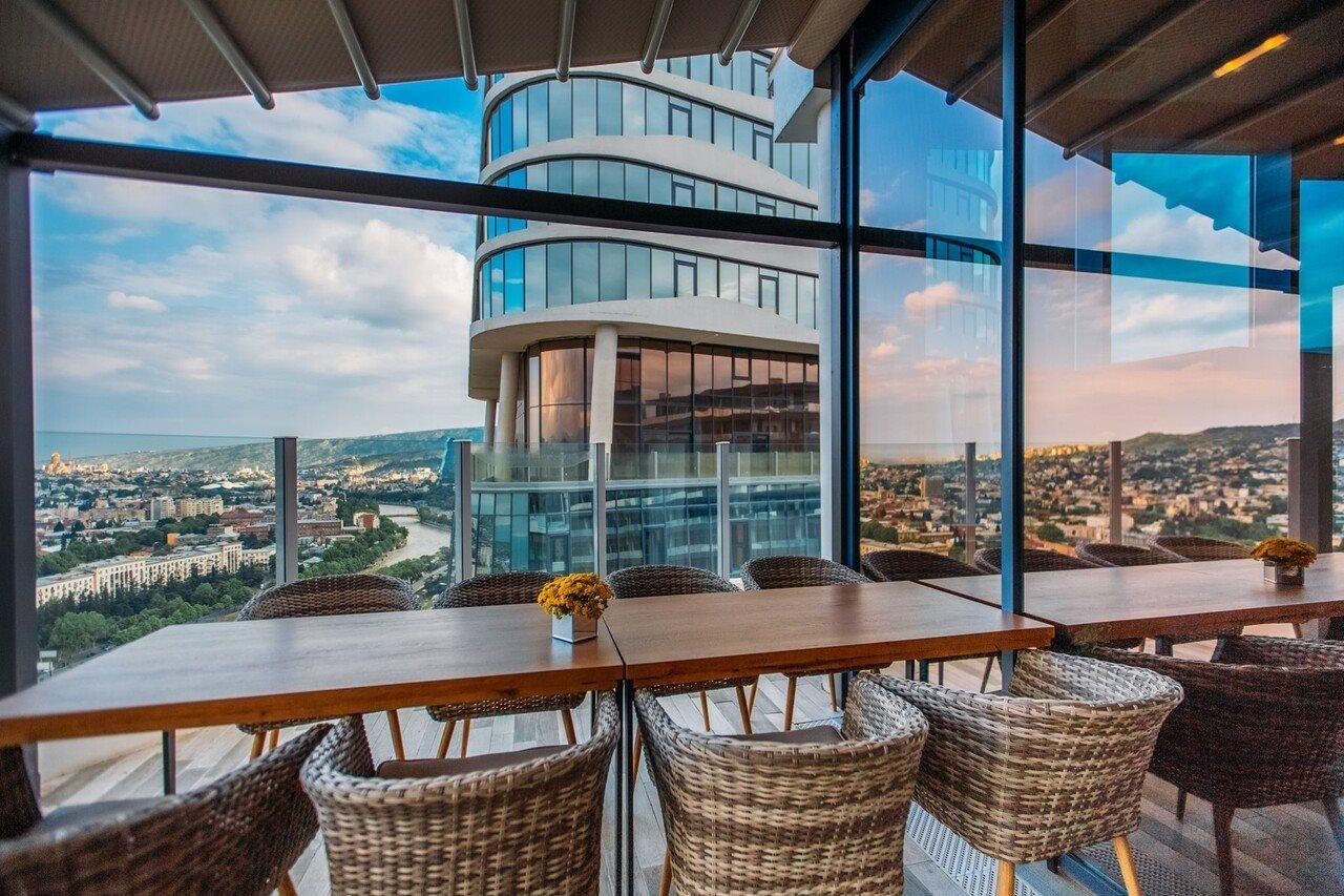 Meta Business Hotel By King David Tbilisi ภายนอก รูปภาพ
